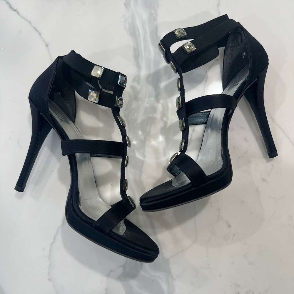 🖤 Stuart Weitzman Black Strappy Embelished Heels 🖤